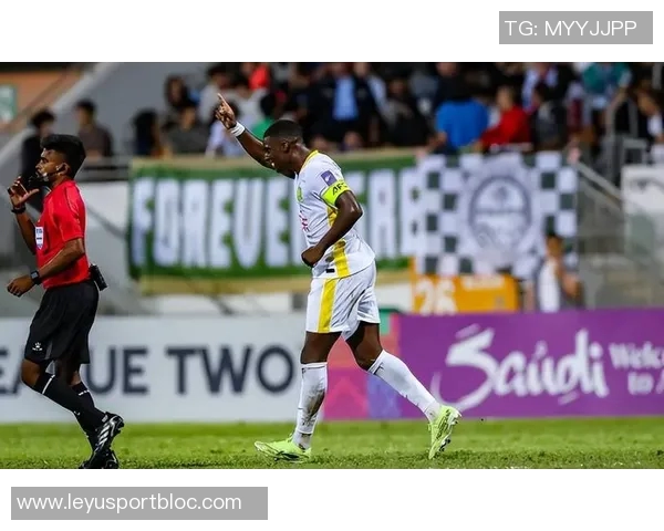 传奇老将阿尔比奥尔首发半场展现实力助球队逼平米兰