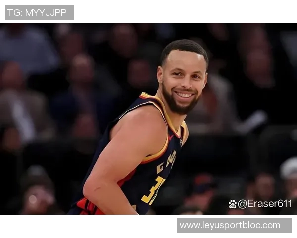 库里半场火力全开三分雨下23分助攻3次展现超级状态