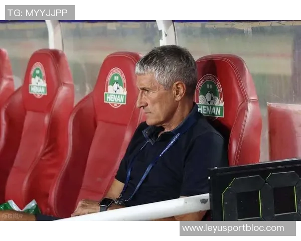 国安队员昨晚齐聚塞蒂恩住处送别情深意重温暖瞬间